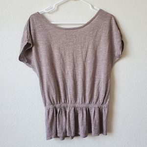 🐘 4 for $12. Express Peplum Style Top